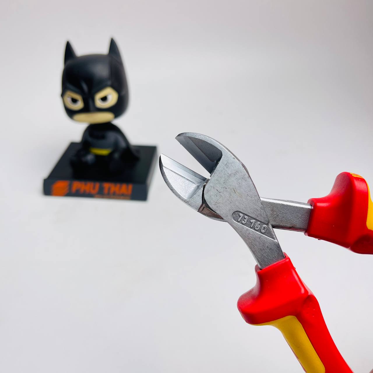 KÌM CẮT KNIPEX X-CUT® THÂN MẠ CHROME CÁCH ĐIỆN 1000V 73 06 160 - Ảnh 9