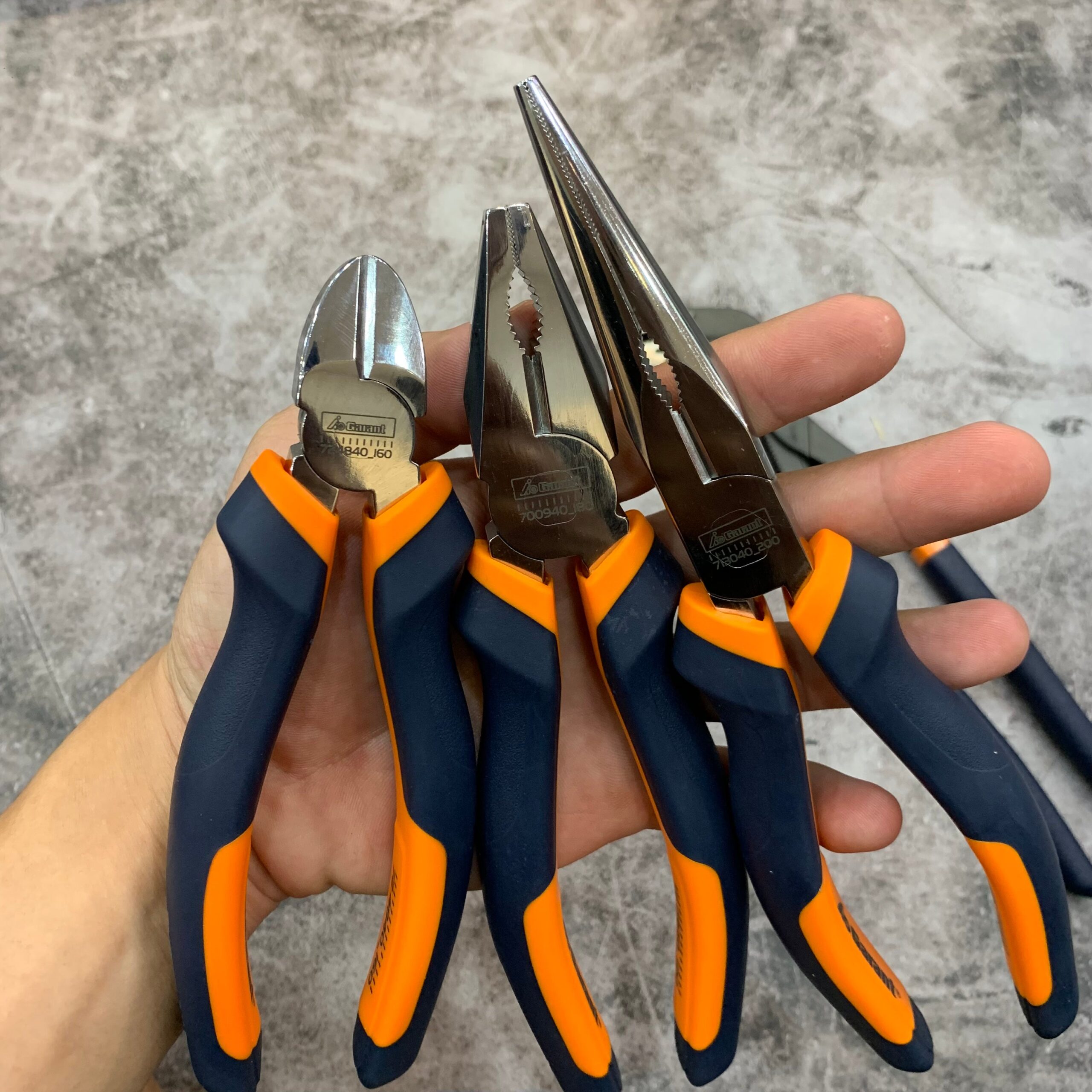 BỘ 4 CÂY KÌM GARANT ĐƯỢC ĐỰNG TRONG EFORM - Ảnh 9