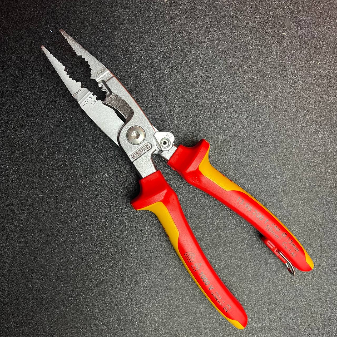 KÌM ĐA NĂNG KNIPEX CÁCH ĐIỆN 1000V CÓ LÒ XO VÀ MÓC TREO, DÀI 200 MM 13 96 200 T - Ảnh 6