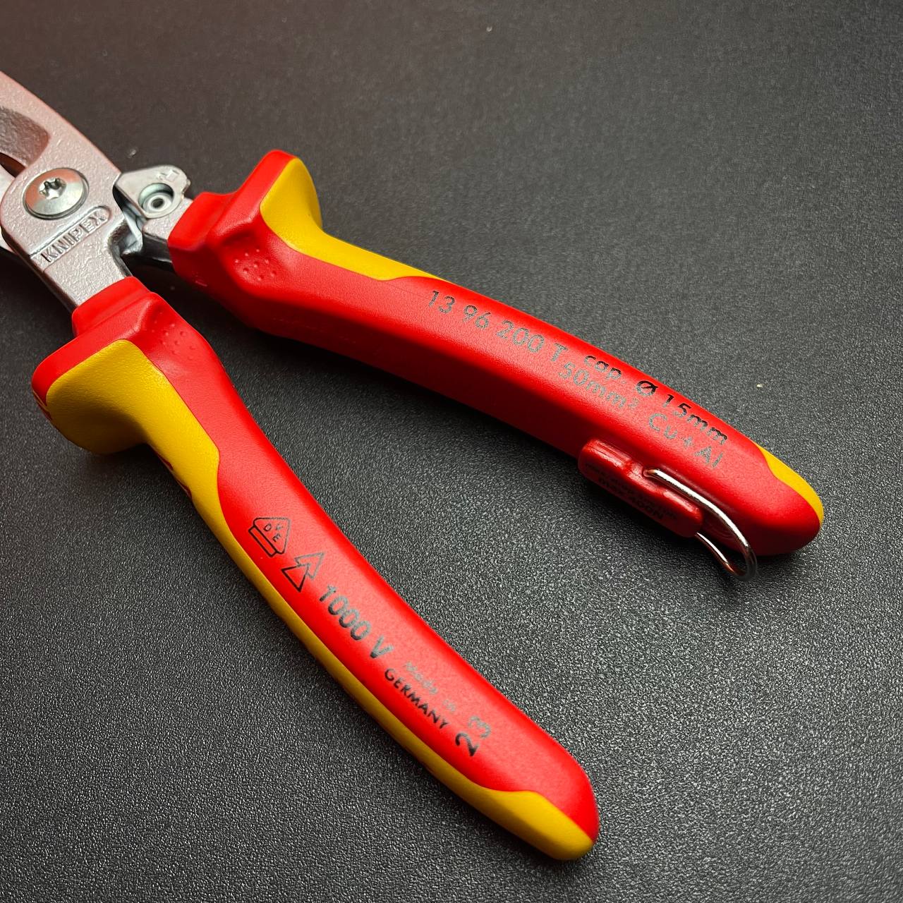KÌM ĐA NĂNG KNIPEX CÁCH ĐIỆN 1000V CÓ LÒ XO VÀ MÓC TREO, DÀI 200 MM 13 96 200 T - Ảnh 4