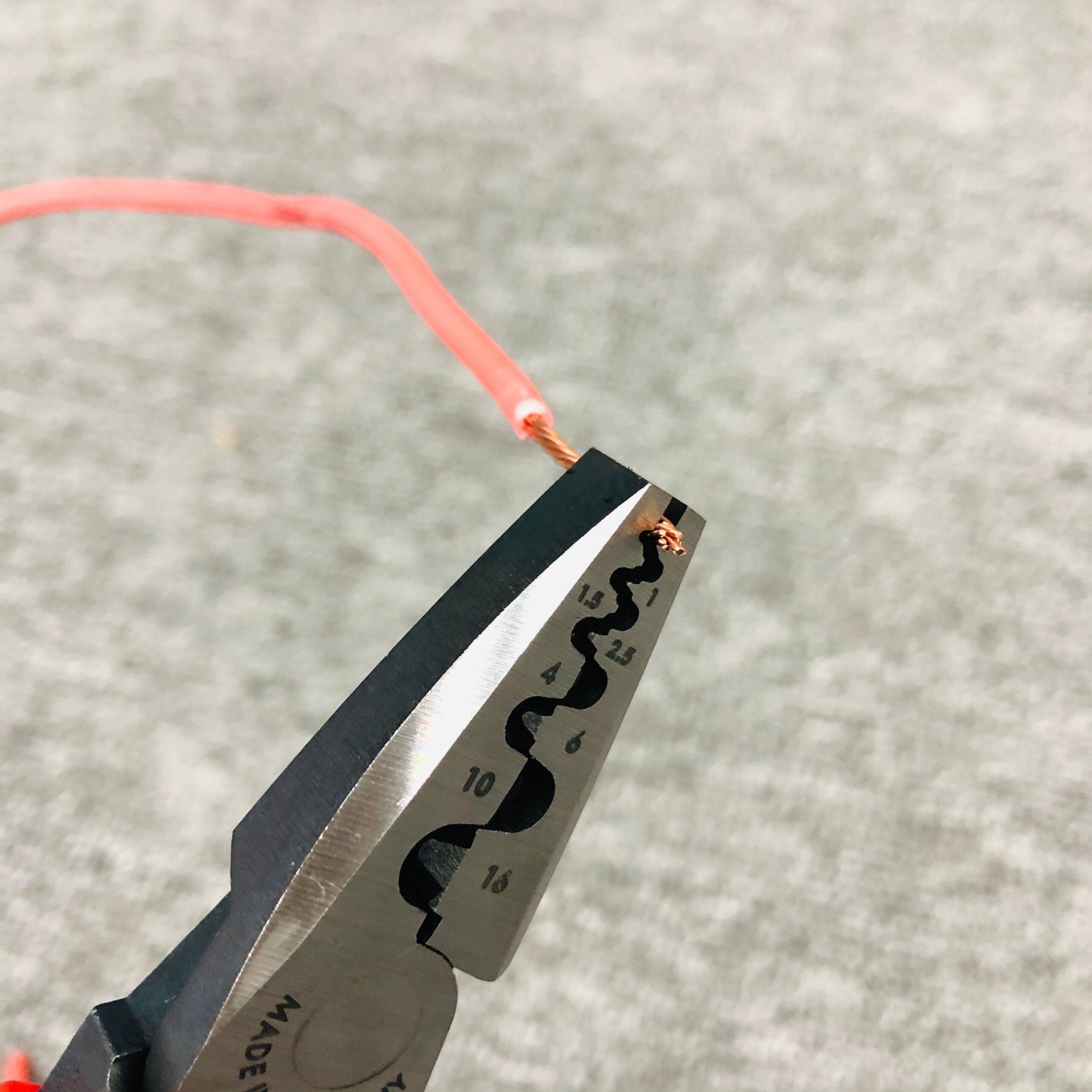 KÌM BẤM COS 16MM KNIPEX CÁCH ĐIỆN 1000V 97 78 180 - Ảnh 9