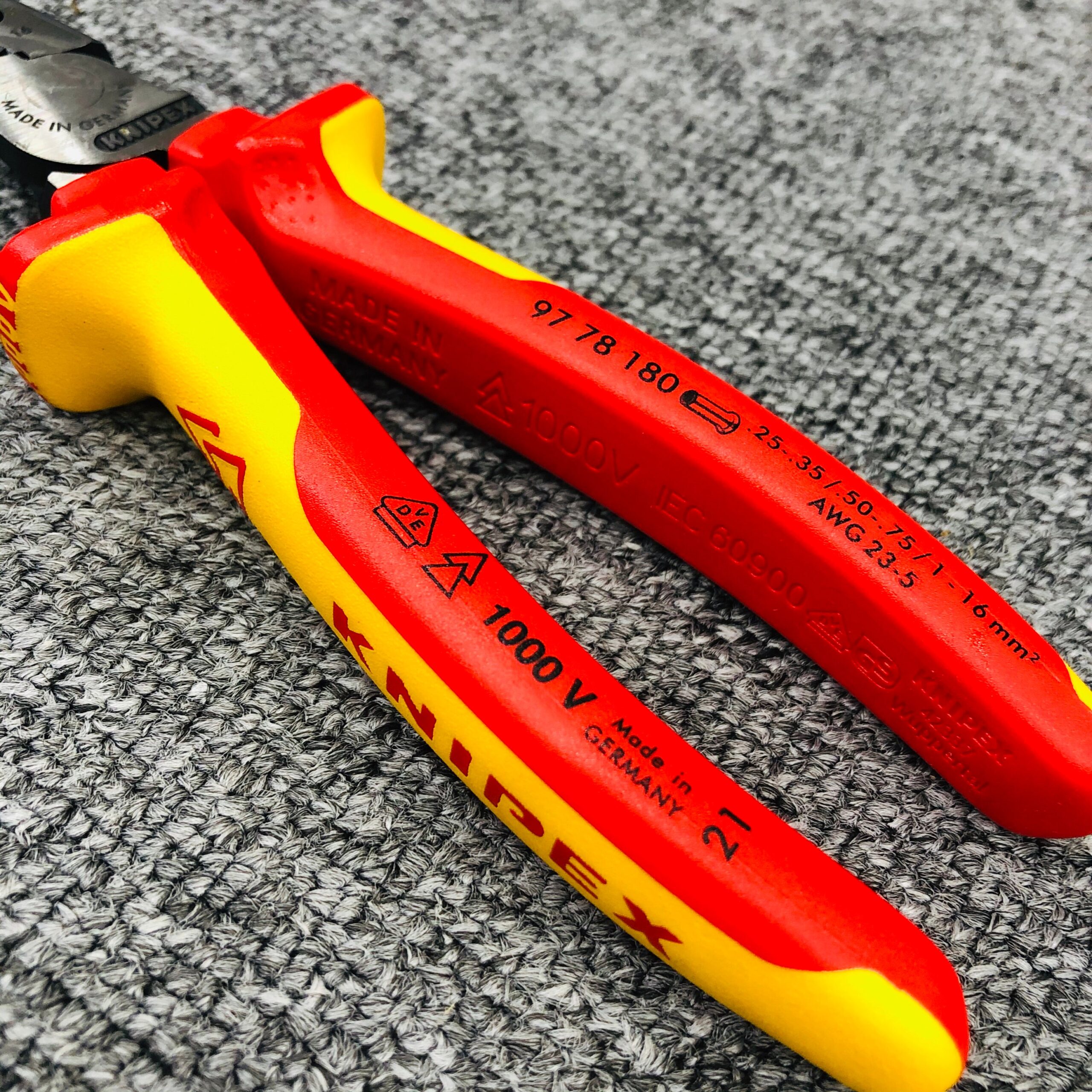 KÌM BẤM COS 16MM KNIPEX CÁCH ĐIỆN 1000V 97 78 180 - Ảnh 4