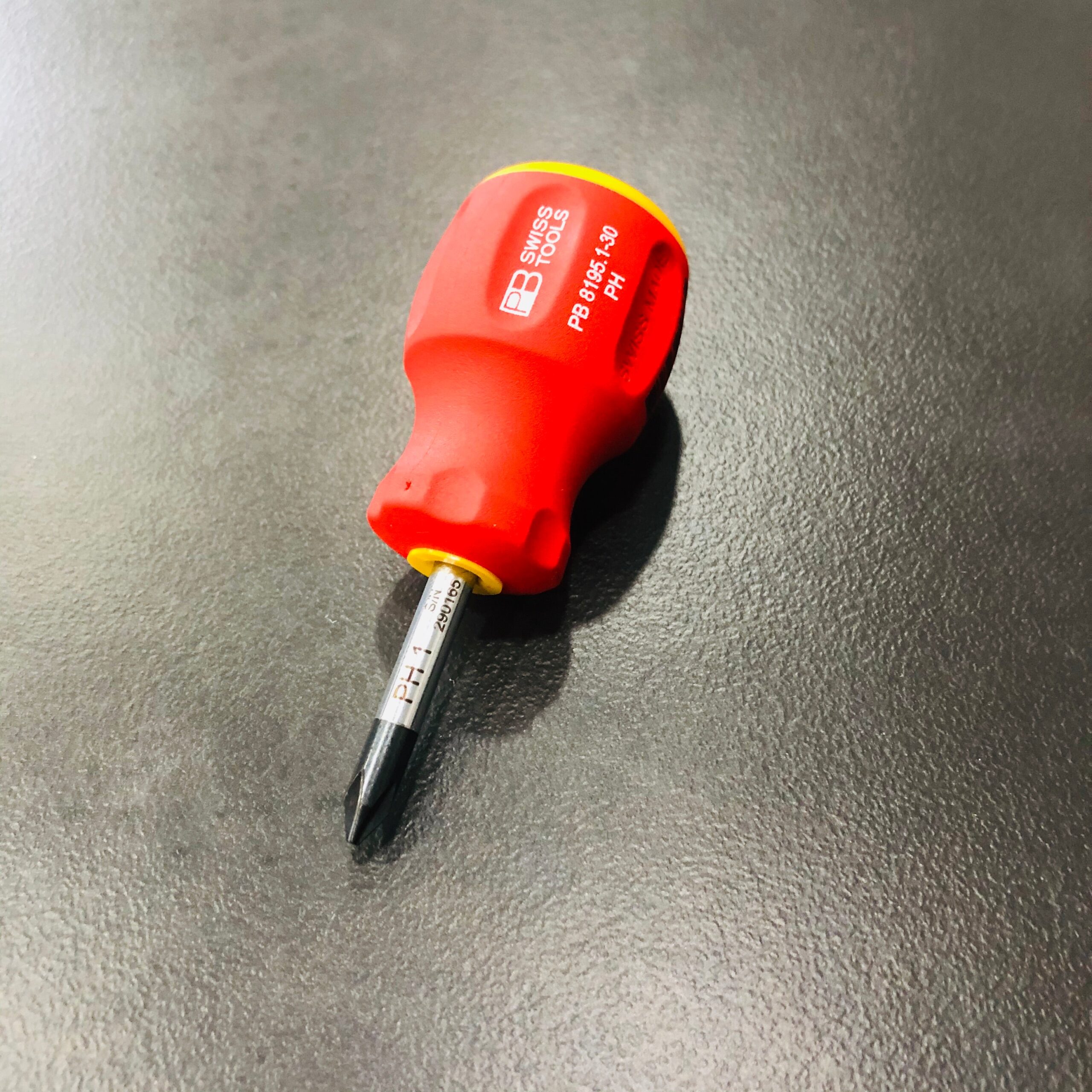 TUA VÍT DẠNG NGẮN TAY CẦM SWISS GRIP STUBBY PB SWISS TOOLS PH1 PB 8195.1-30 - Ảnh 3