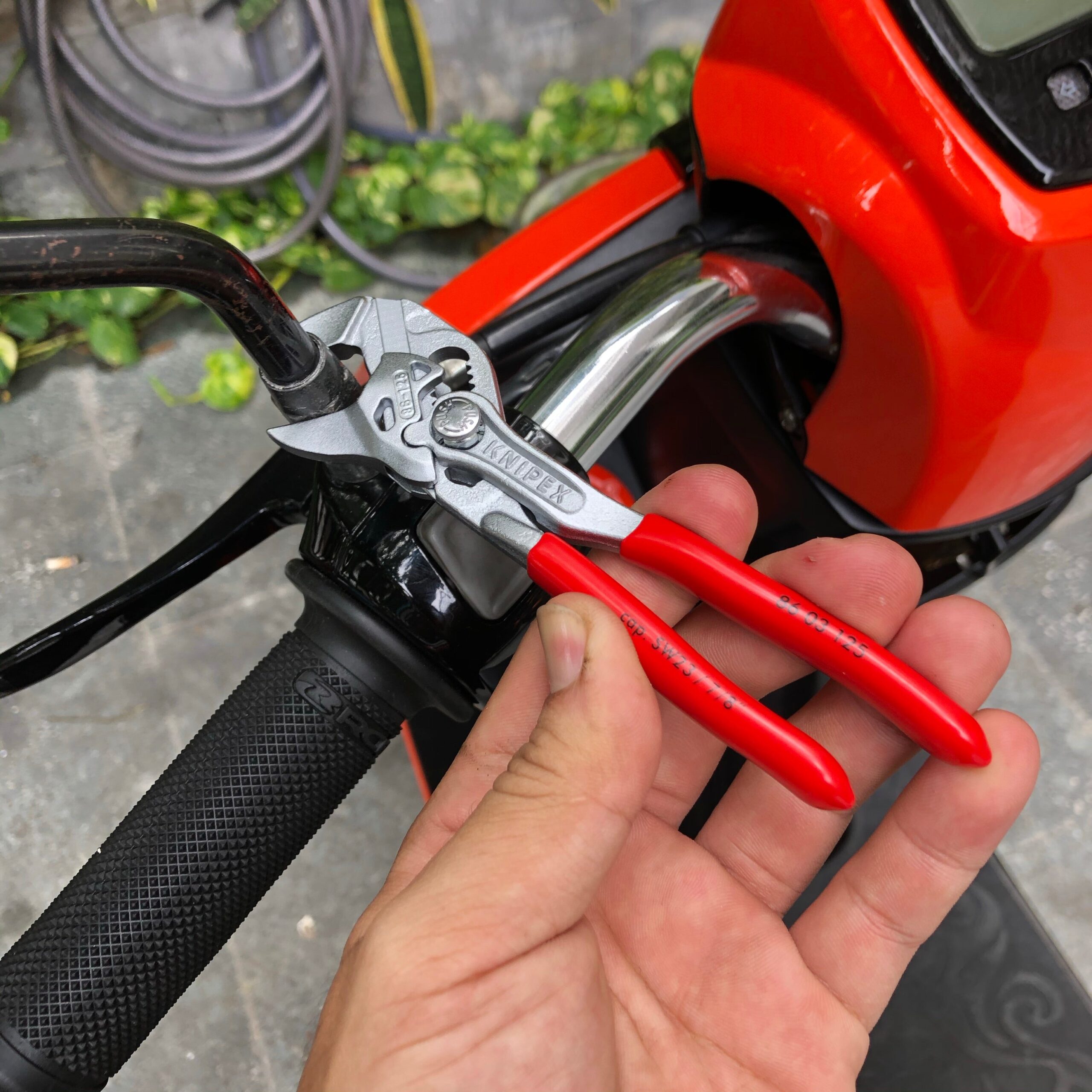 KÌM MỎ LẾT KNIPEX 125MM 86 03 125 - Ảnh 3