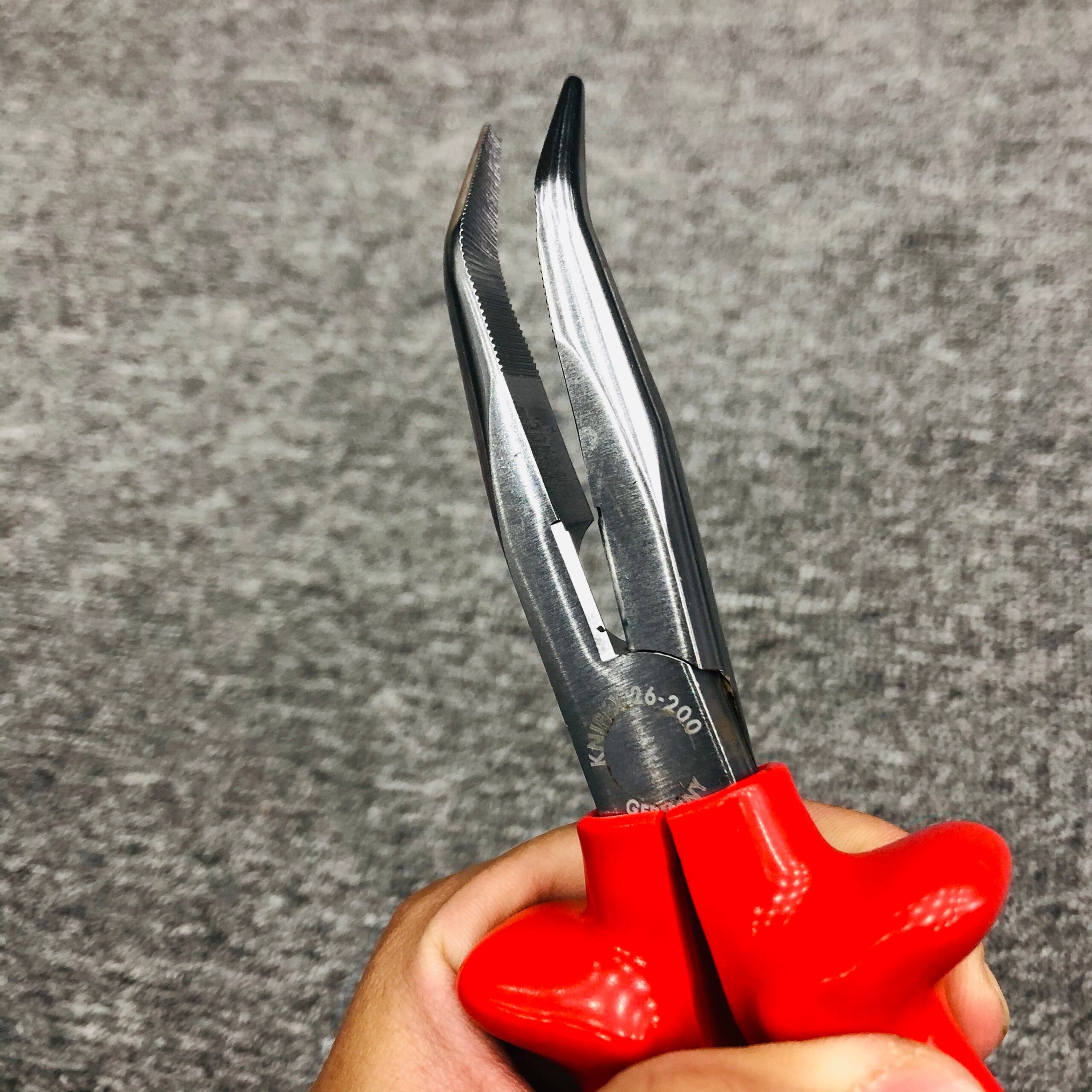 KÌM MŨI CONG KNIPEX DÀI 200 MM TAY CẦM ĐÚC CÁCH ĐIỆN 1000 V 26 27 200 - Ảnh 6