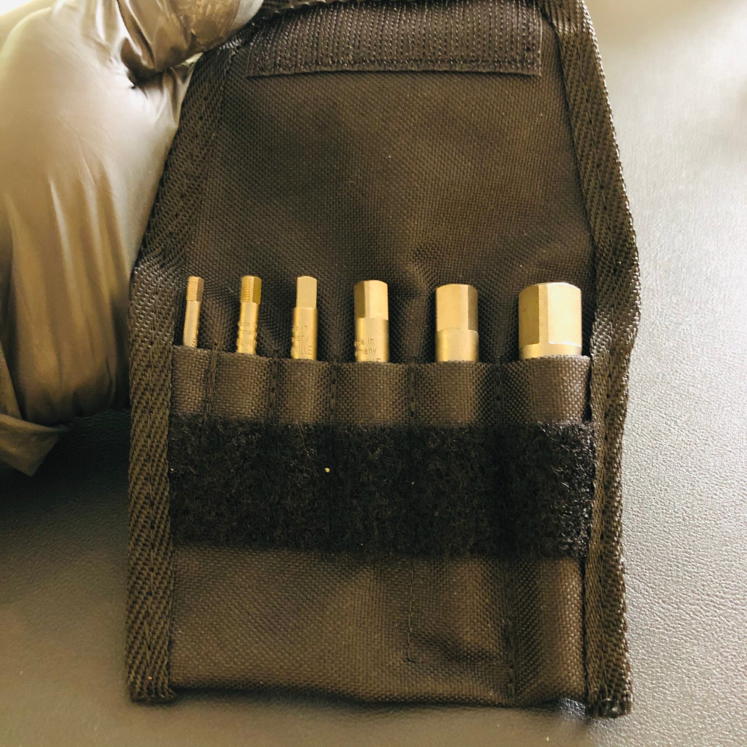 Bộ Lấy Ốc Gãy SCREW EXTRACTOR SET, 6 PIECES, IN A TEXTILE WALLET WITH COARSE FLUTES 5 - Ảnh 10