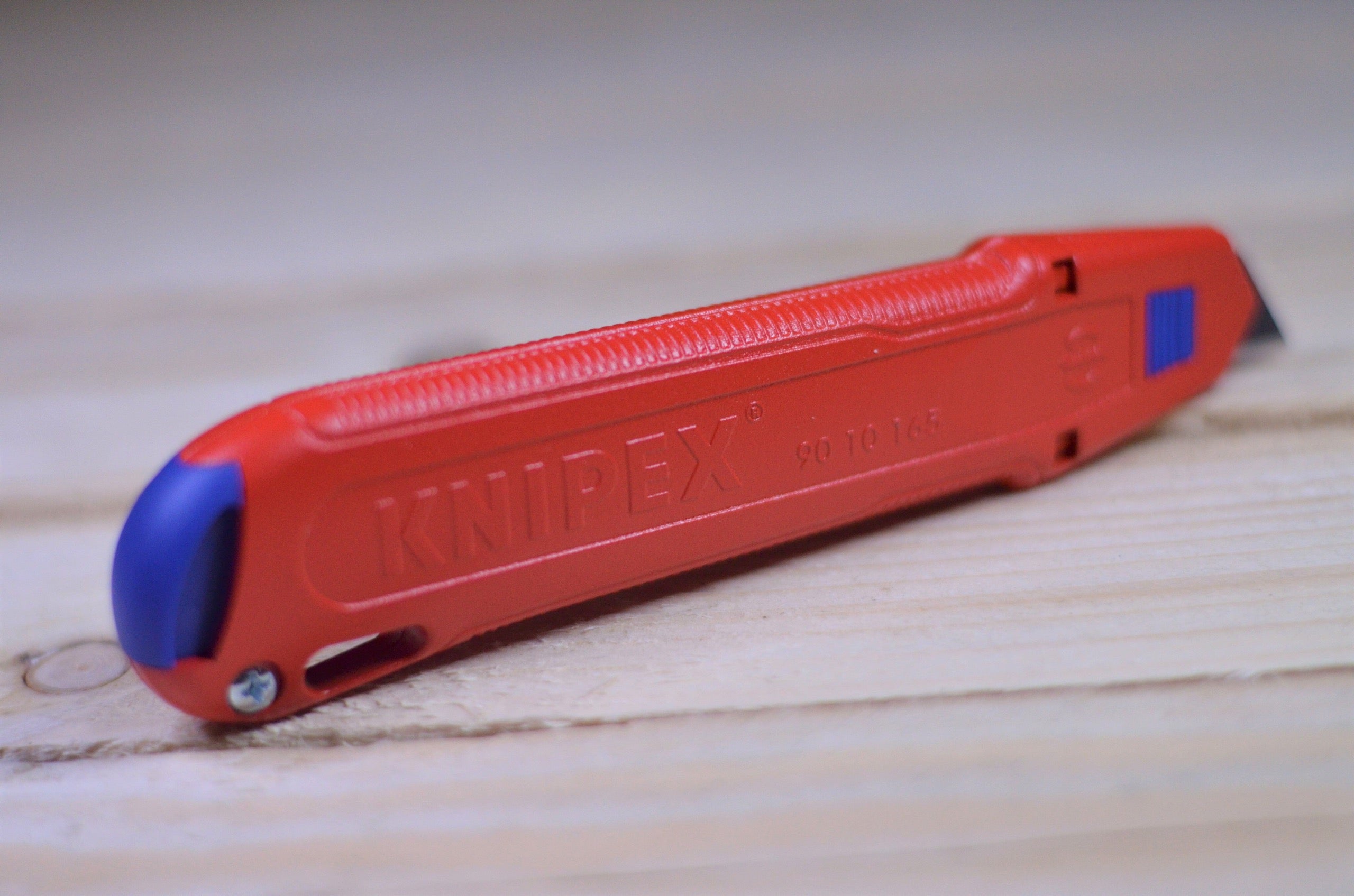 DAO RỌC KNIPEX 90 10 165 BK CUTIX UNIVERSAL KNIFE - Ảnh 4