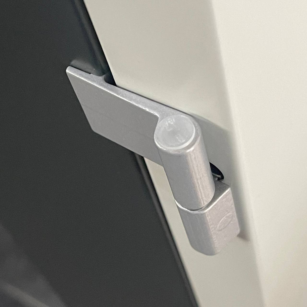 TỦ HOLEX 2 CÁNH POLYCARBONATE WINDOWS 949503 1200 MM - Ảnh 3