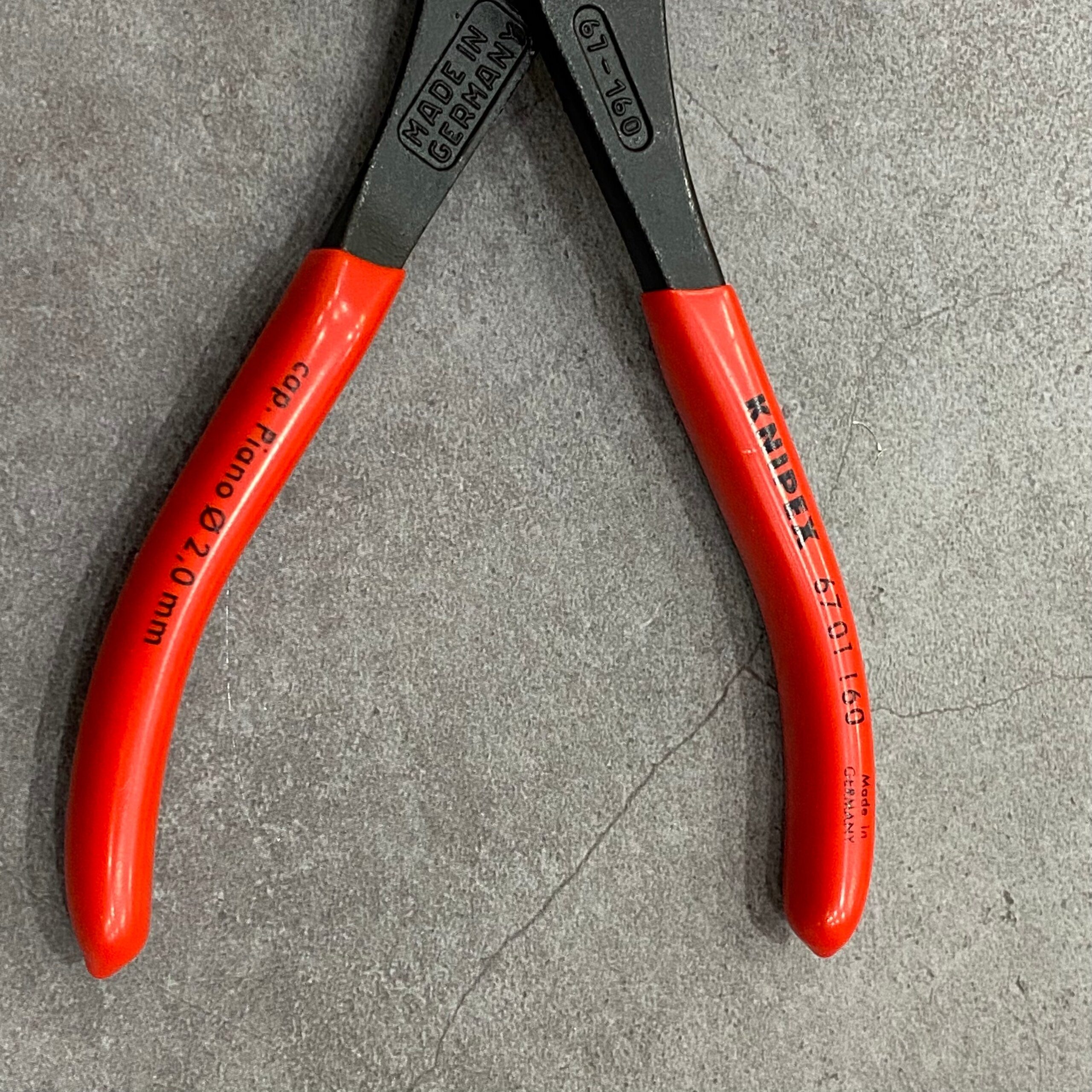 KÌM CẮT DÀI 160MM CÁN BỌC NHỰA BÓNG KNIPEX 67 01 160 - Ảnh 5